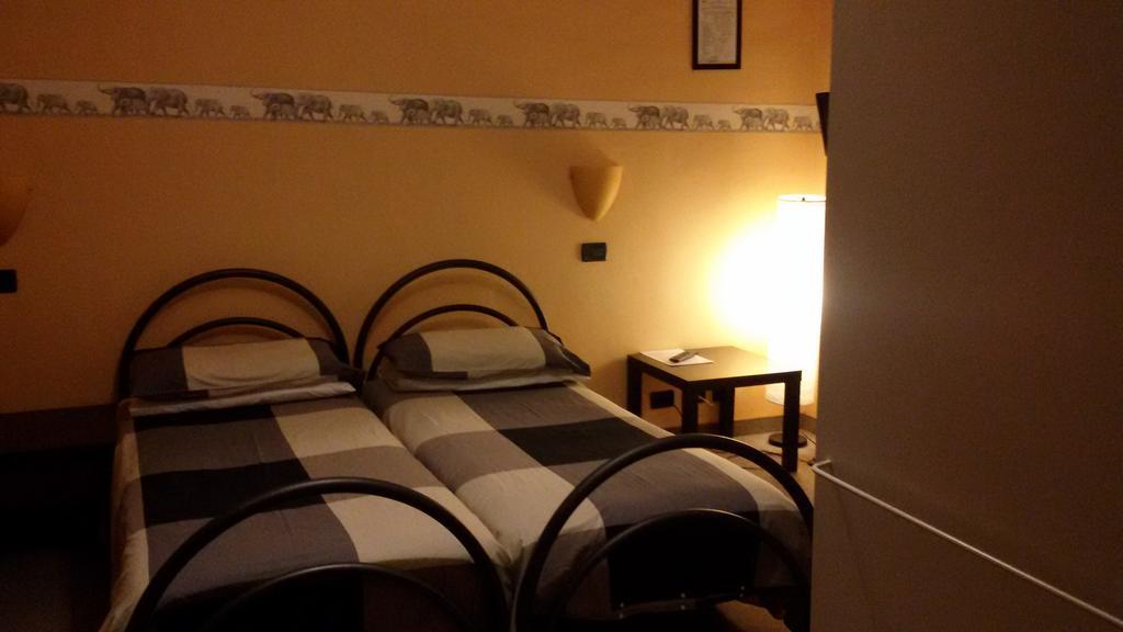 Albergo Sangrila لانزو تورينيس المظهر الخارجي الصورة