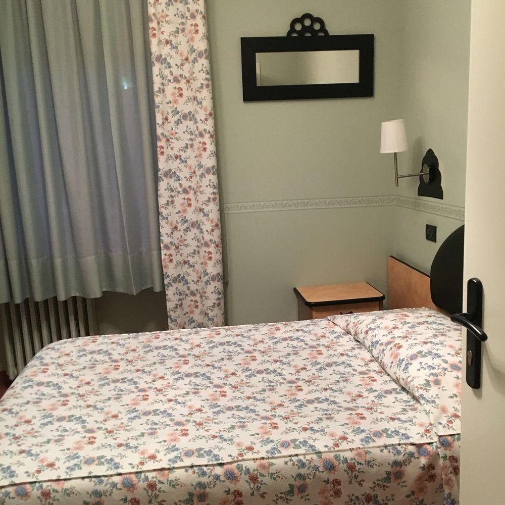 Albergo Sangrila لانزو تورينيس المظهر الخارجي الصورة