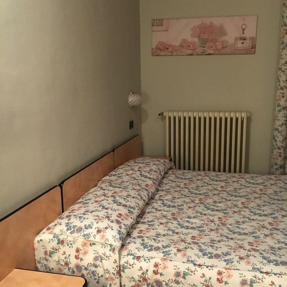 Albergo Sangrila لانزو تورينيس المظهر الخارجي الصورة